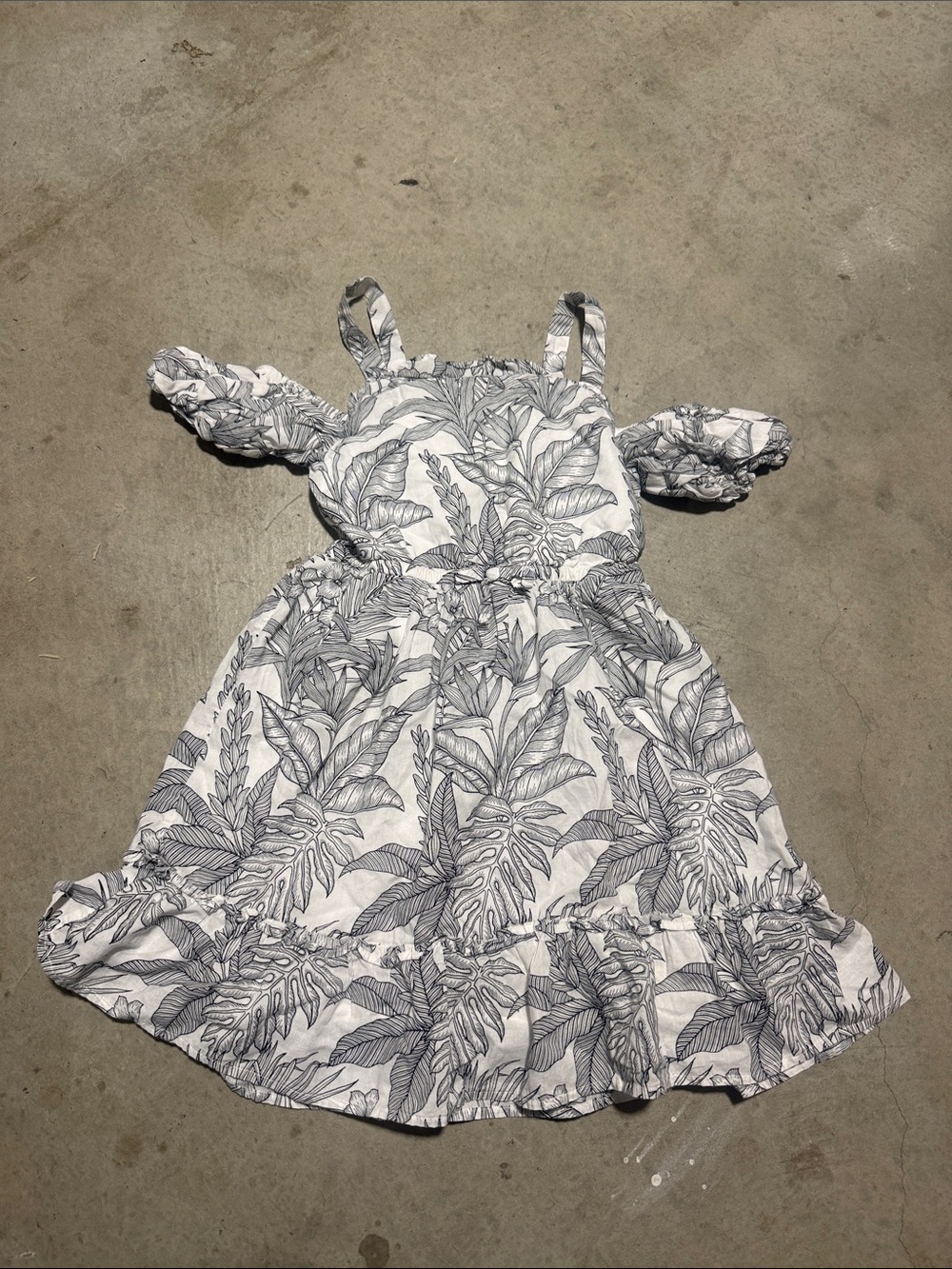 Janie and Jack Black-and-White Tropical Botanical Print Cold-Shoulder Sundress